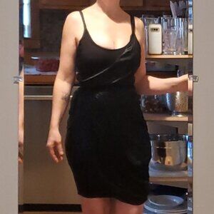 SEAN JEAN LITTLE BLACK DRESS SIZE 2